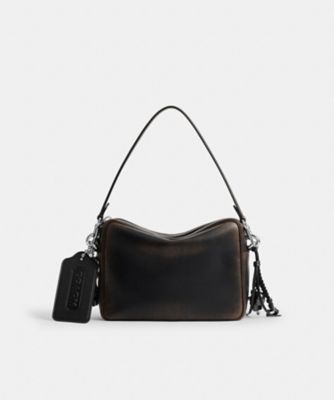 ダコタ クロスボディ バッグ・ラブド レザー・チャーム | COACH/コーチ